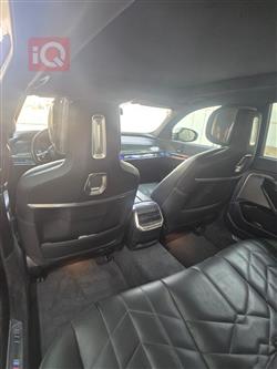 بي ام دبليو الفئة 7